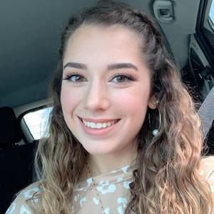 Meet your Posher, Maddie